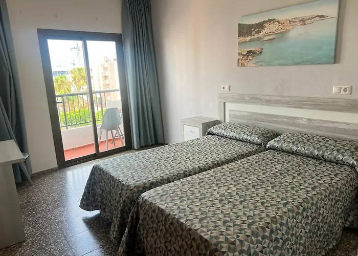 Hostal Santa Eulalia Santa Eulalia del Río