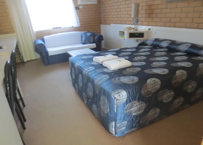 Aspley Pioneer Motel