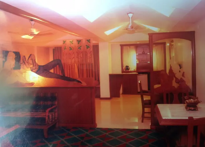 Hotel Amarvilas Indore