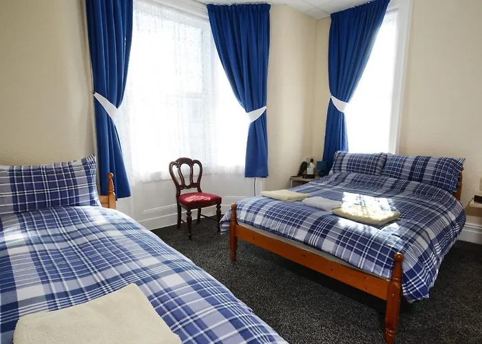 Lynmoore Guest House