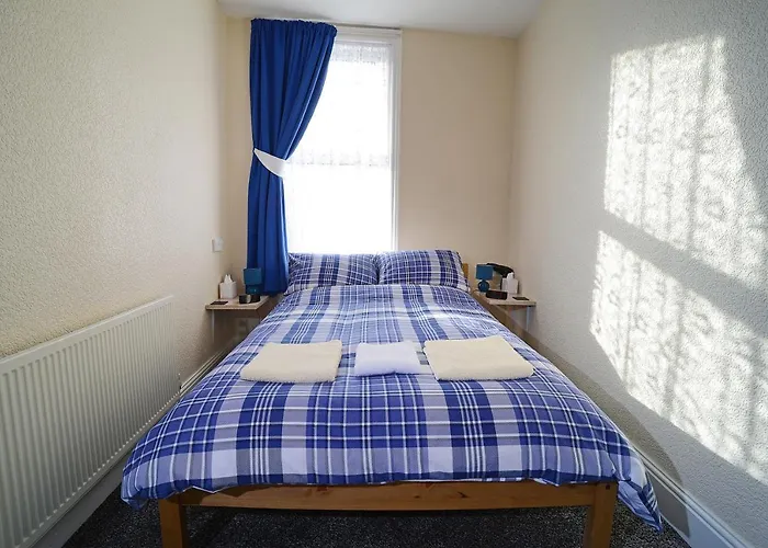 Lynmoore Guest House