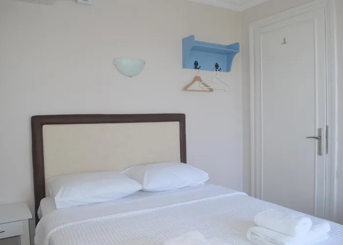 Tunc Hotel