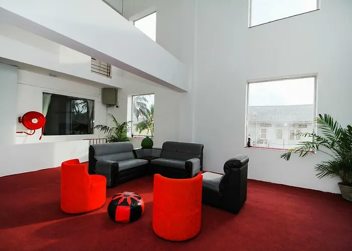 Hotel Nelly Marine