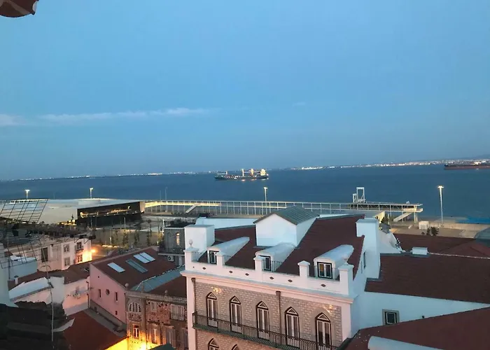 Alfama Guest House Lisbon