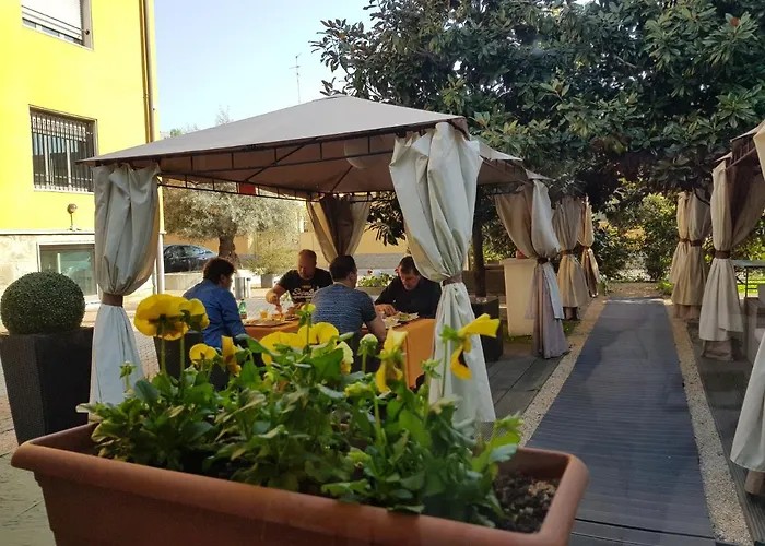 Mihotel Milan